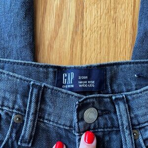 GAP Women's High Rise Wide-Leg Jeans - Dark Gray